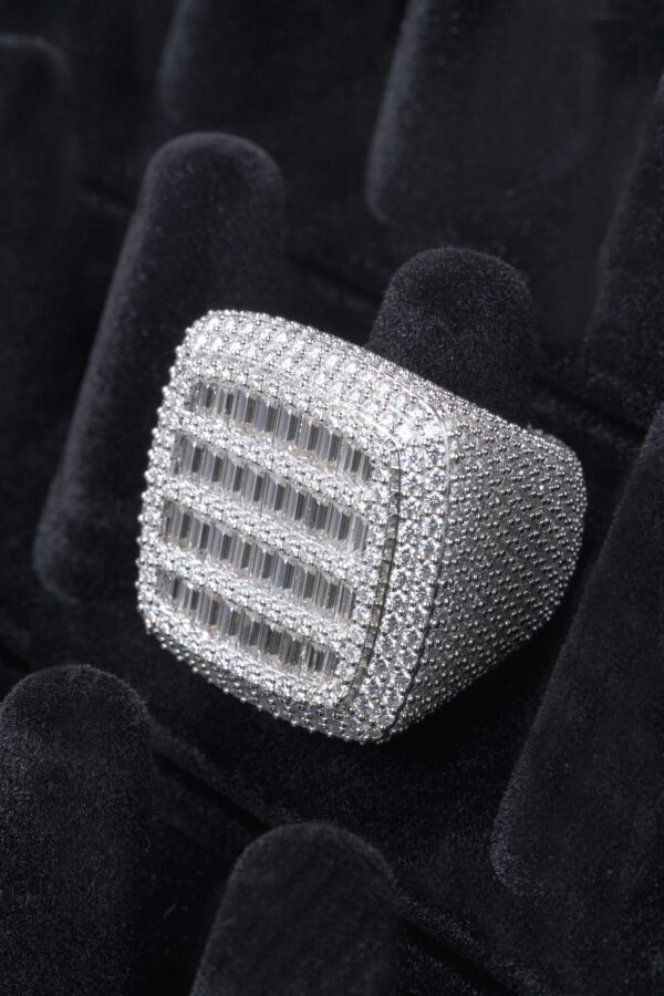 Moissanite Box Ring (SIZE 8)