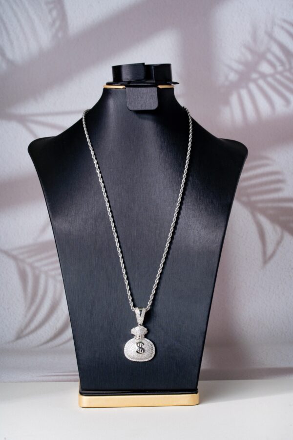 Twist Chain Money Pendant