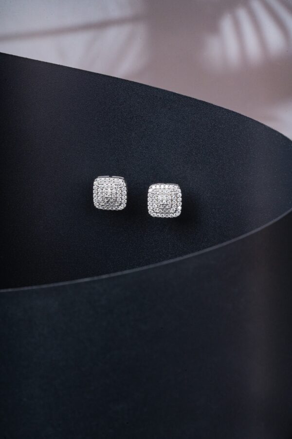 Moissanite Earring