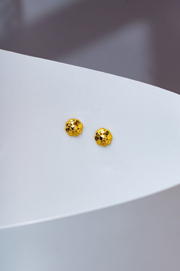 18k Gold Earring