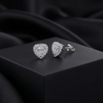 Romance Royale Heart Studs