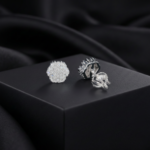 Grand Cluster Ice Studs