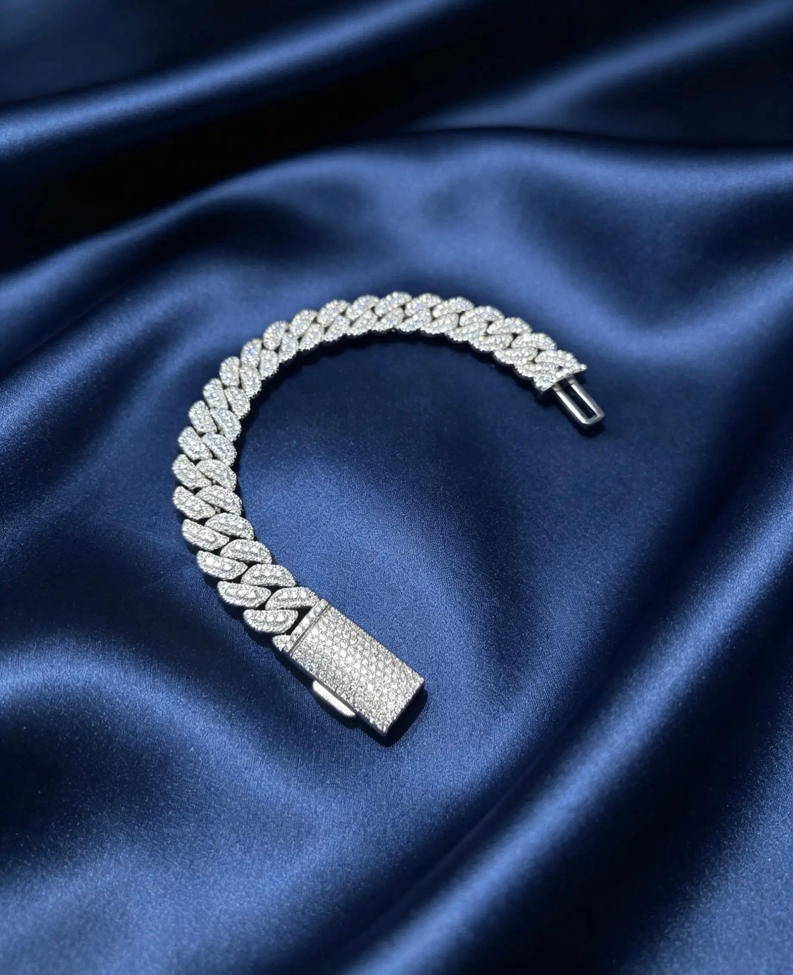 Moissanite Iced Cuban Link Bracelet 13mm 7.5inch