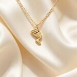 Iconic Nefertiti pendant (1.4 grams)