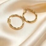 Classic Polished hoop Earrings 1 gram