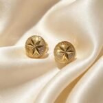 18k tree tone gold earring